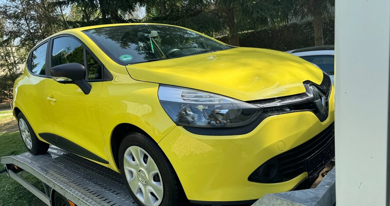 Renault Clio cena 29500 przebieg: 80200, rok produkcji 2014 z Góra małe 379